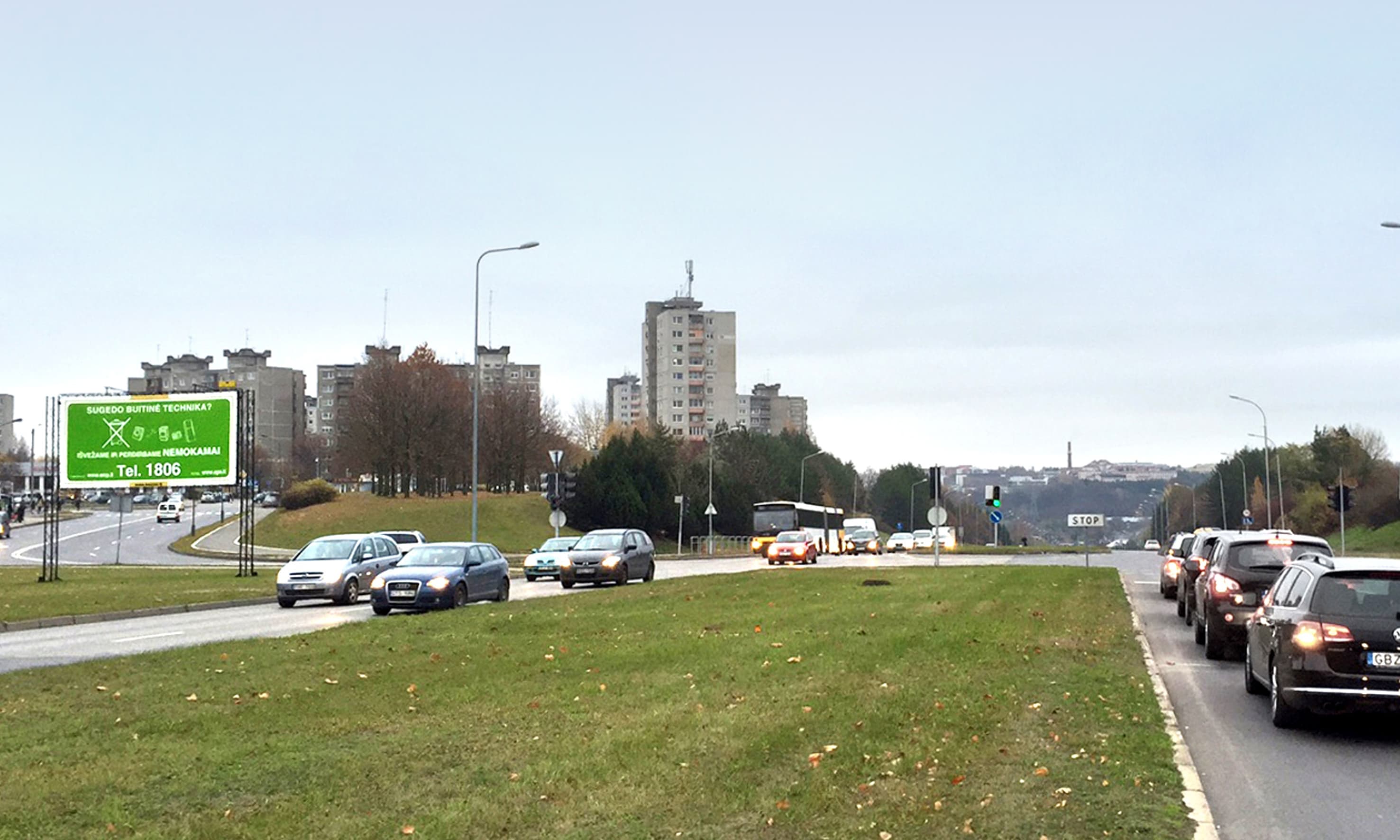 Reklamos stendas – Baltų pr. ir Rasytės g. sankryža, Kaunas (A pusė)