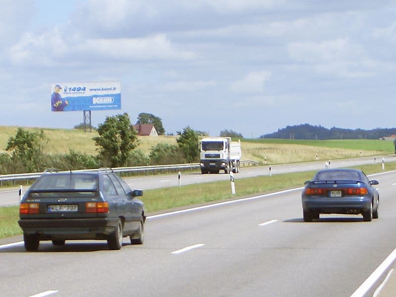 Reklamos stendas, Kaunas–Klaipėda 227km (K pusė)