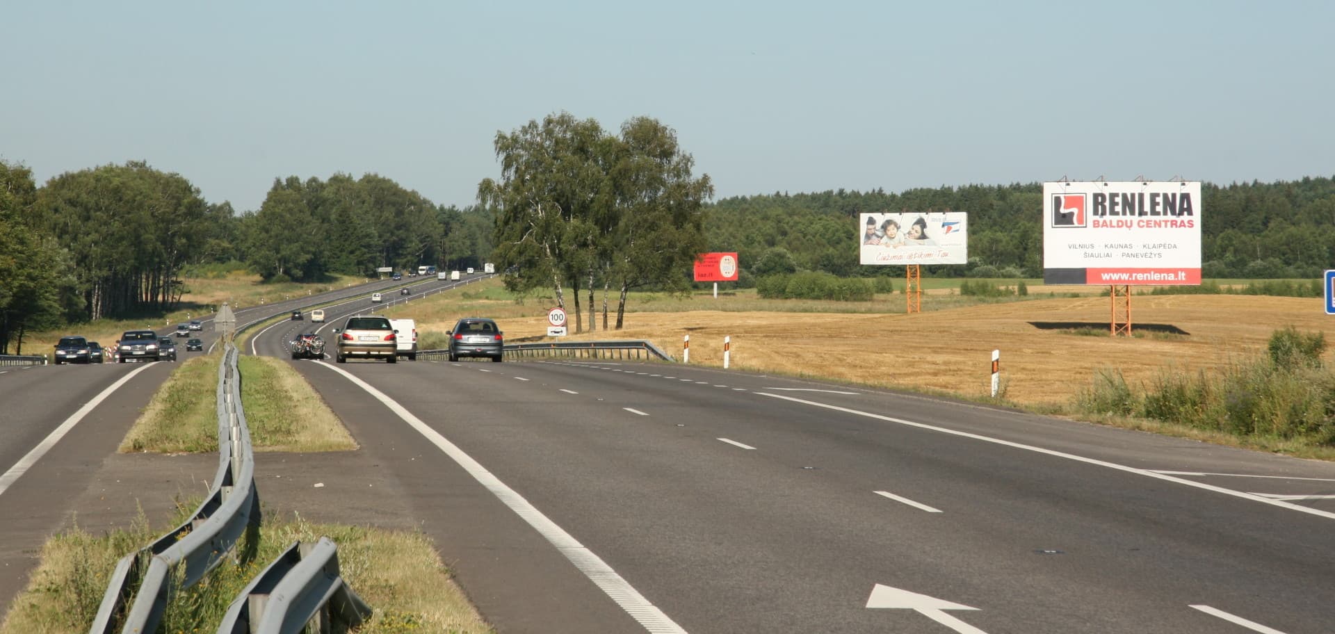 Kaunas - Vilnius, 55,8 km iki Vilniaus (kairėje pusėje)