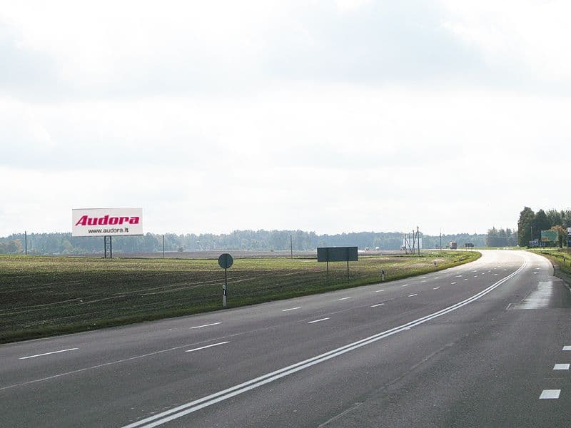 Reklamos stendas, Saločiai–Panevėžys 0.5km (K pusė)
