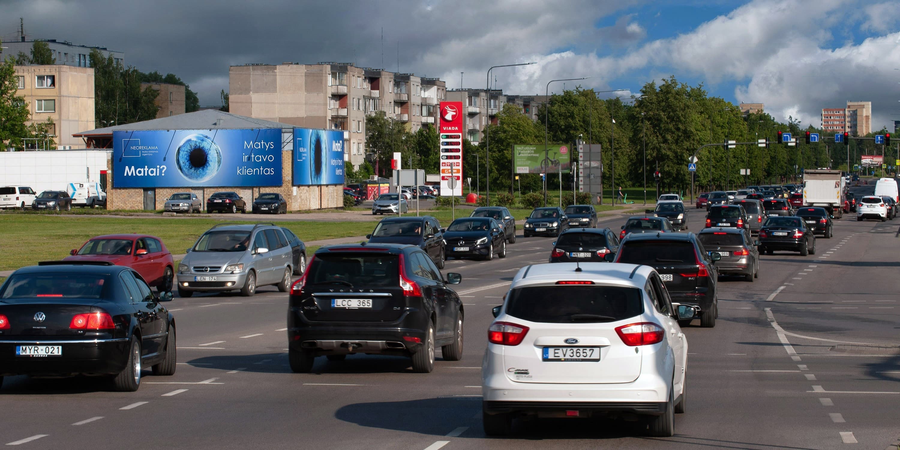 Reklamos stendas Kaunas – Savanorių pr. 443 (kairėje pusėje)