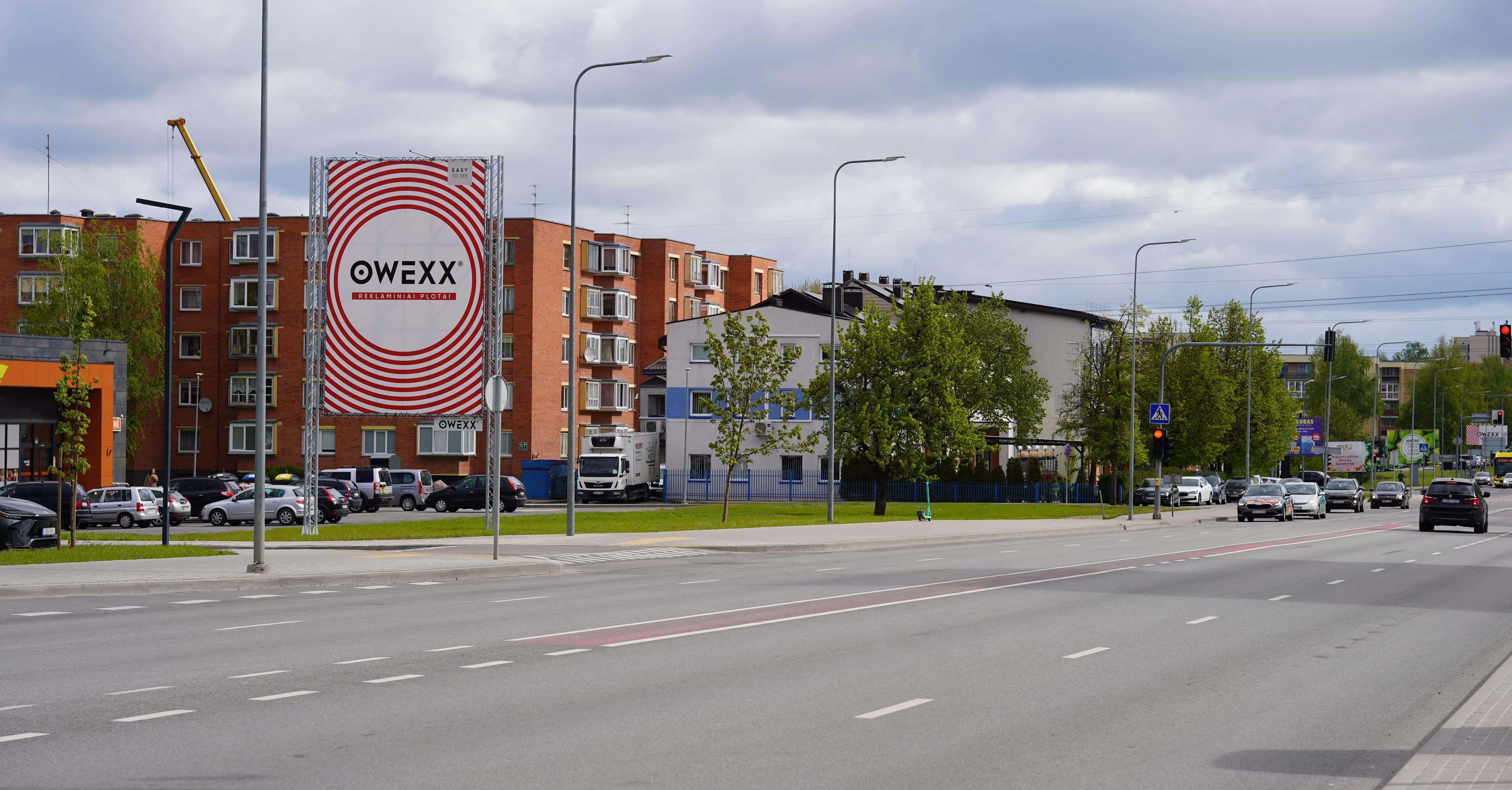 Reklamos stendas Šiauliai – Tilžės g. 59 link miesto centro, Šiauliai