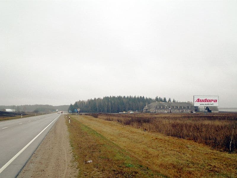 Reklamos stendas, Vilnius–Trakai 19km (D pusė)
