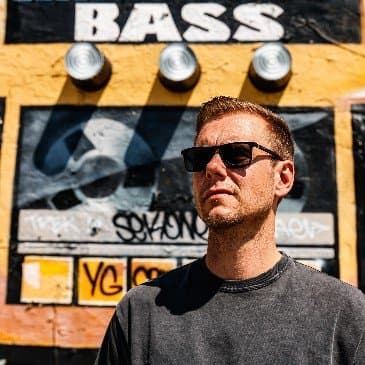 Armin van Buuren – ASOT, Power Hit Radio
