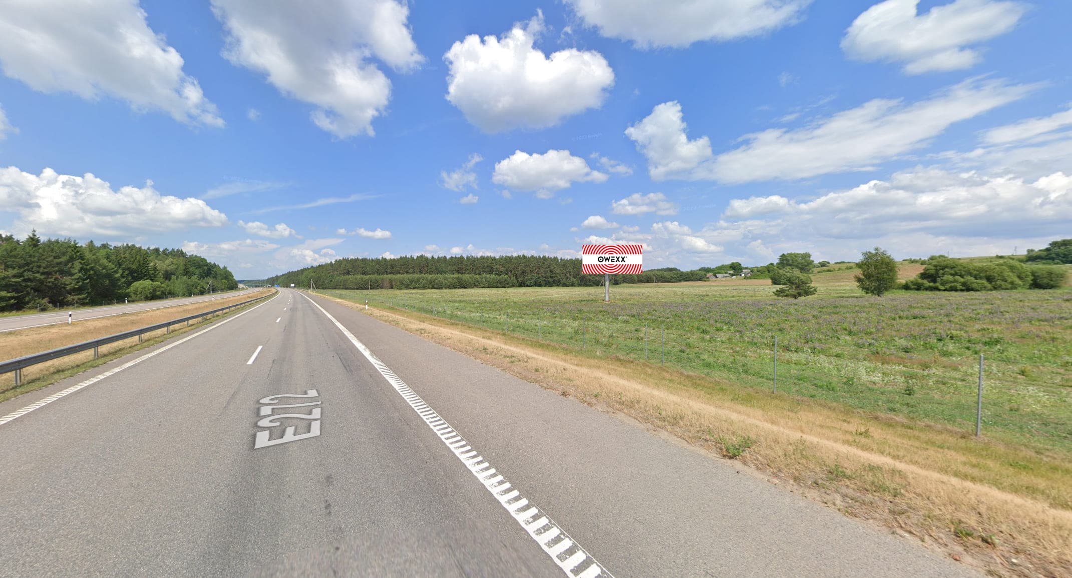 Reklamos stendas A2, Panevėžys- Ukmergė-Vilnius, 70 km iki Vilniaus (dešinė pusė)