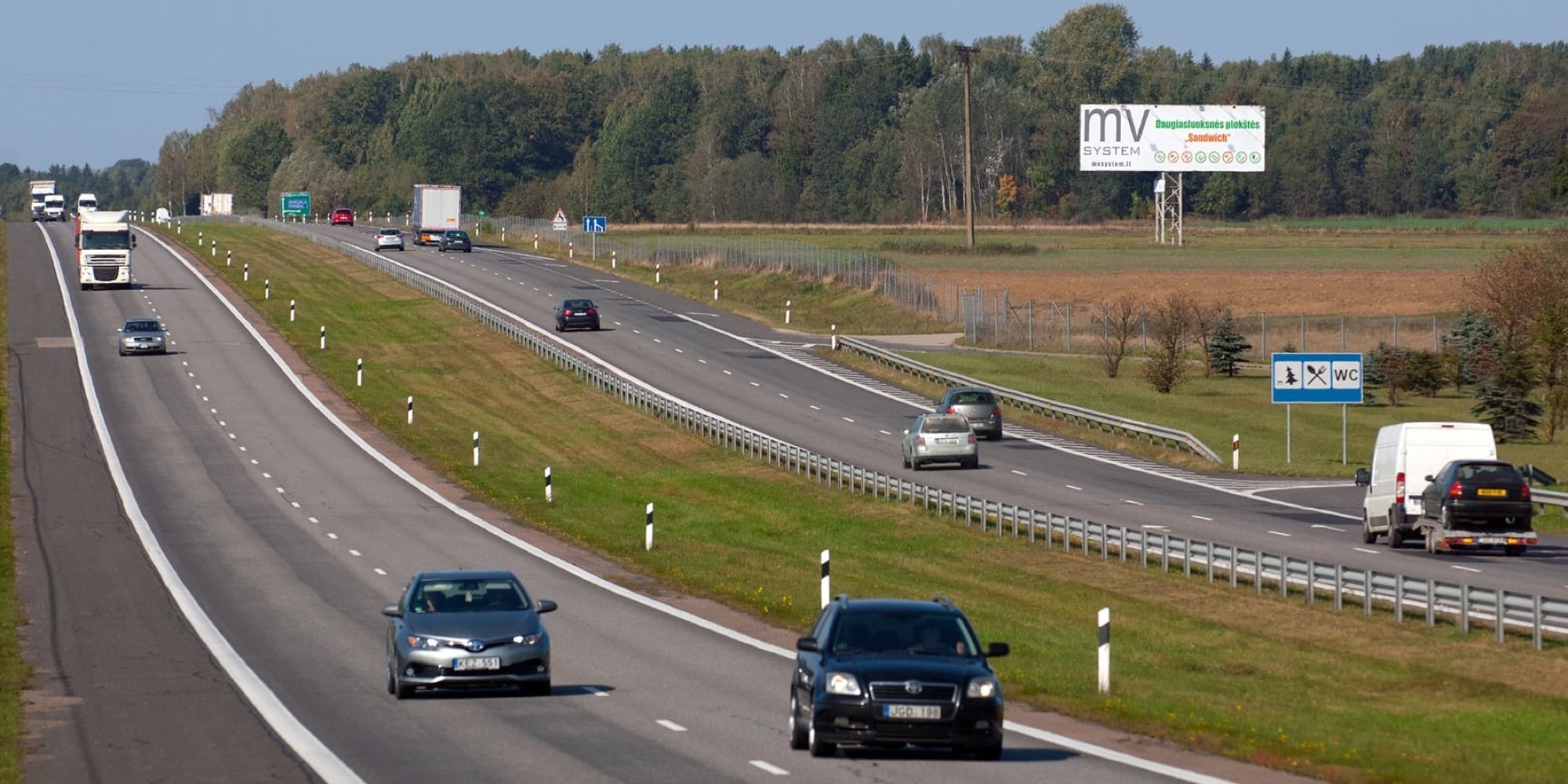 Automagistralė A1, Klaipėda - Kaunas (dešinėje pusėje), 143 km nuo Vilniaus