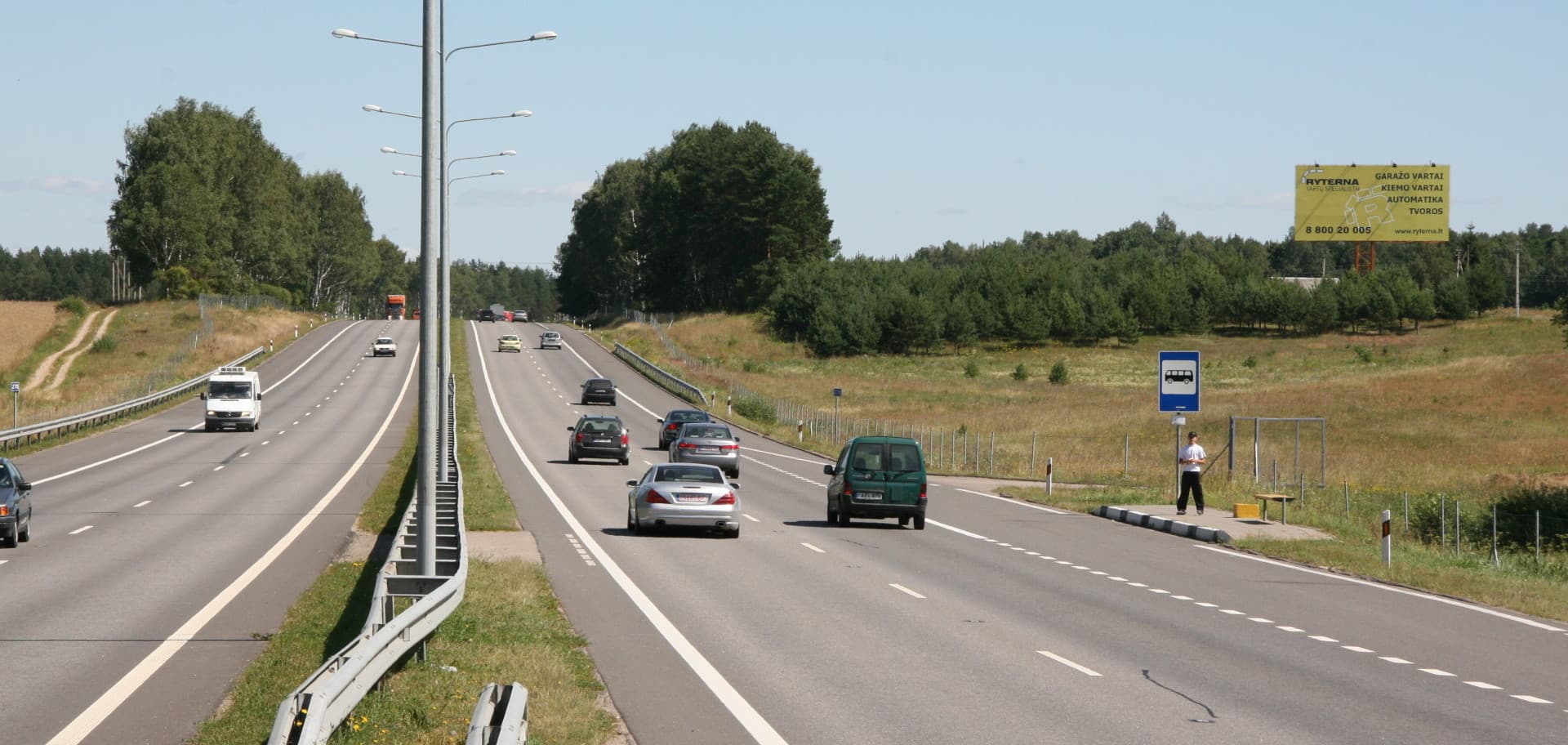 Kaunas - Vilnius, 32,4 km iki Vilniaus (dešinėje pusėje)