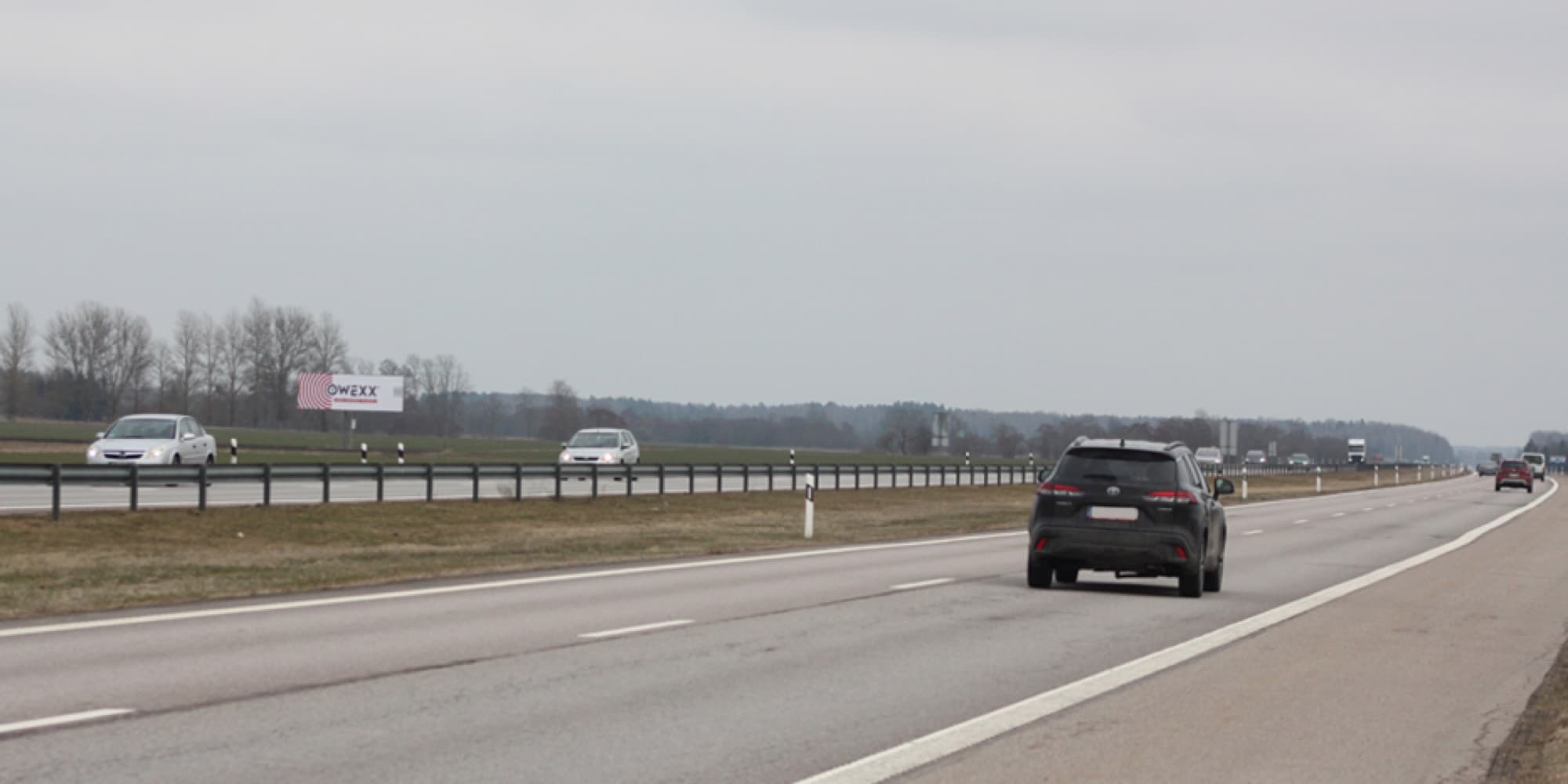 Reklamos stendas Klaipėda - Kaunas - Vilnius, 183 km iki Vilniaus I (kairėje pusėje)