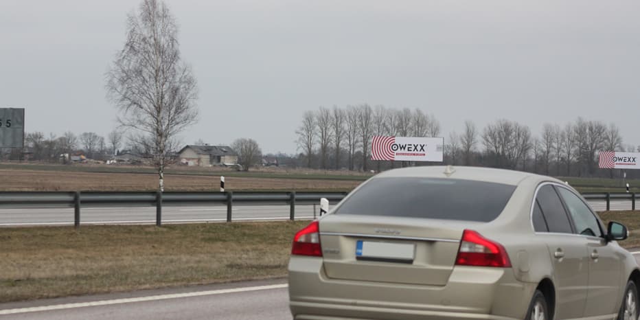 Reklamos stendas Klaipėda - Kaunas - Vilnius, 183 km iki Vilniaus II (kairėje pusėje)