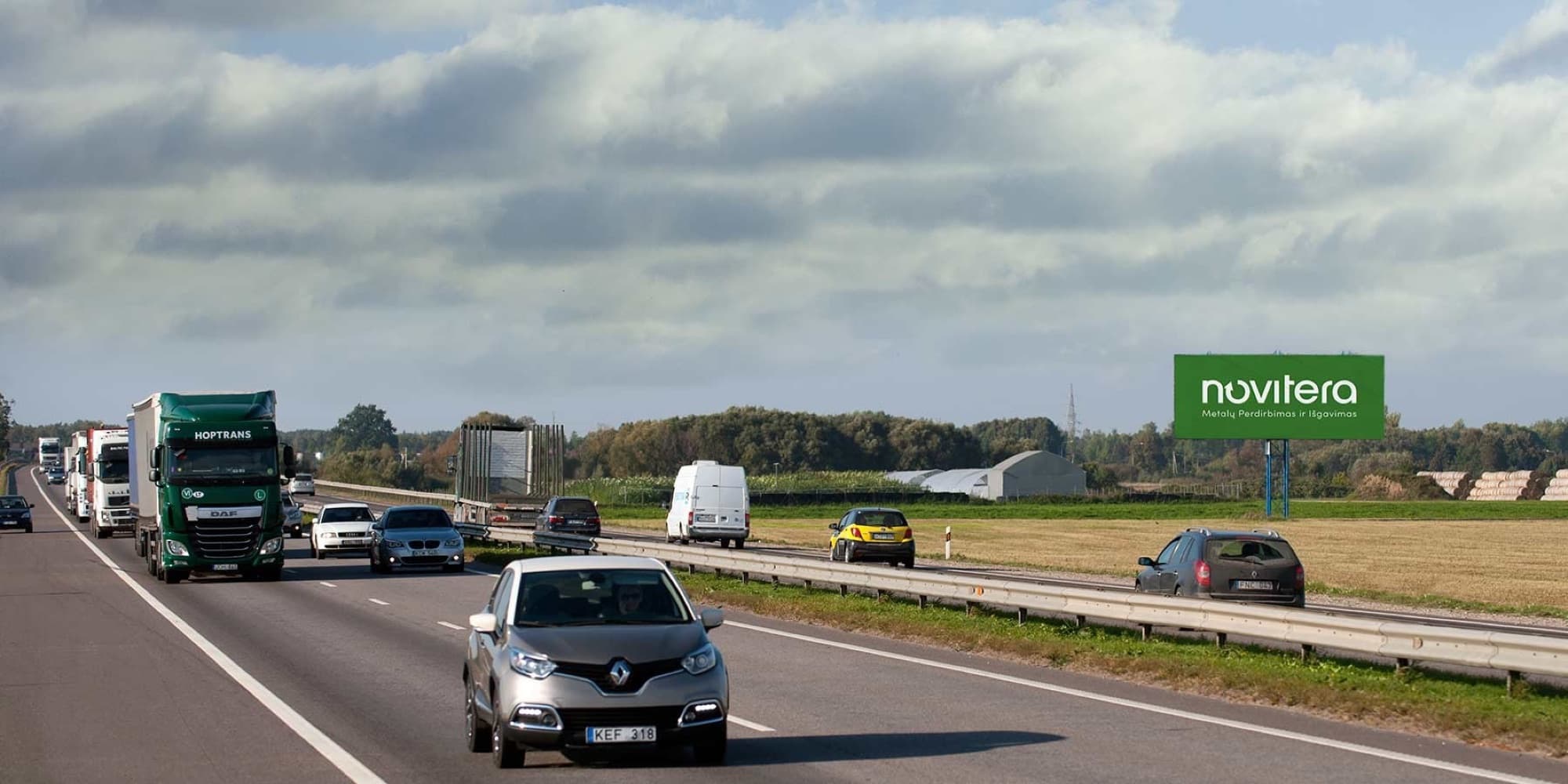 Via Baltica kelias, Marijampolė - Kaunas (dešinėje pusėje), 2 km nuo Kauno