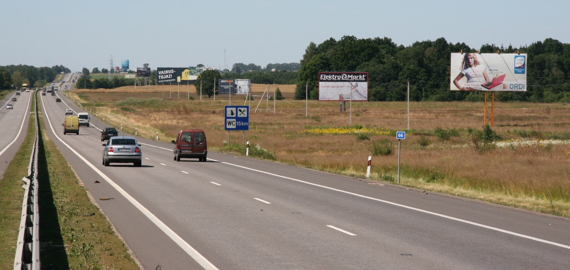 Vilnius - Kaunas, 66,4 km nuo Vilniaus (dešinėje pusėje)