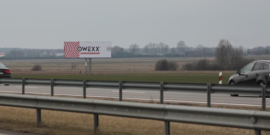 Reklamos stendas Vilnius - Kaunas - Klaipėda, 183 km nuo Vilniaus I (dešinėje pusėje)