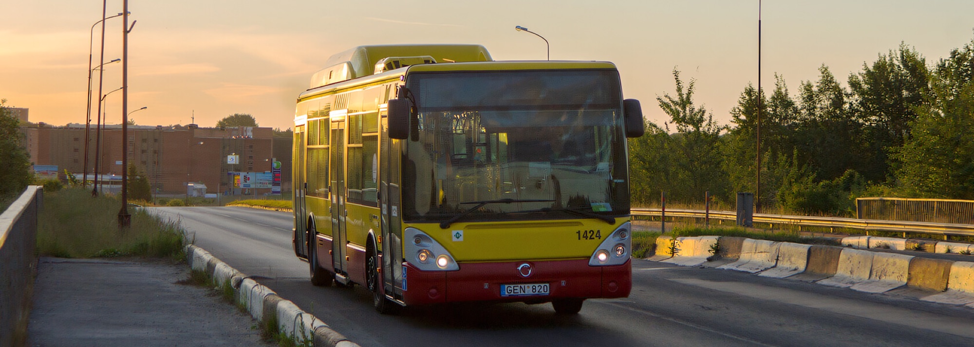 Reklama ant autobusų Lietuvoje